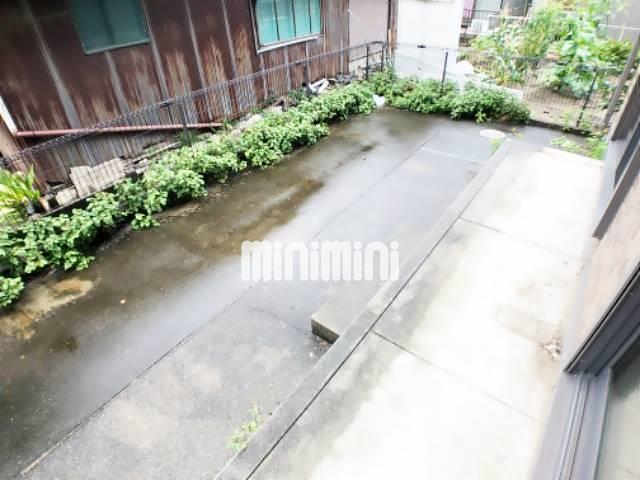 庭　広い庭です