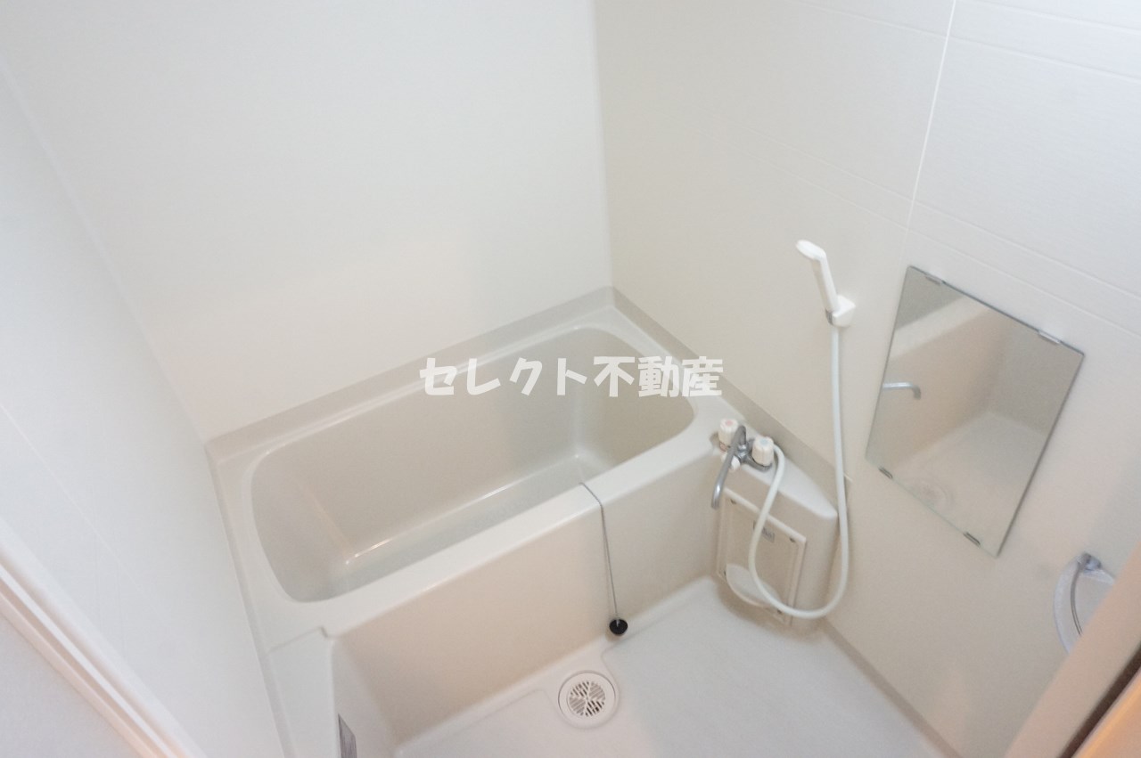 バス・シャワールーム　【ＬＳ西松江城マンション】