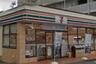 コンビニ　セブンイレブン 平塚老松町店（コンビニ）まで590m