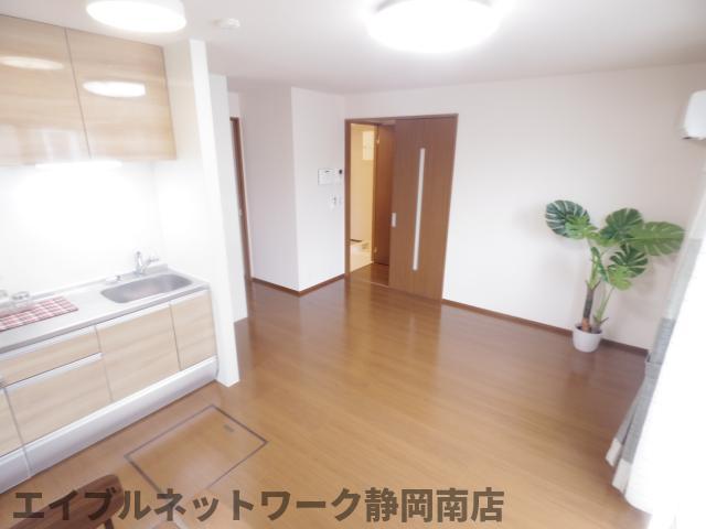 その他設備　使いやすい居間です