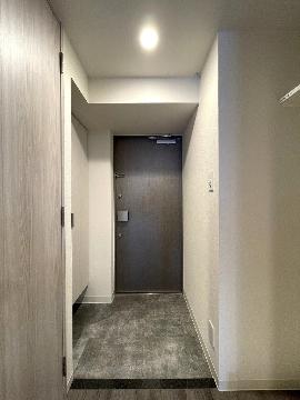 ファステート名古屋駅前アルティスの玄関写真