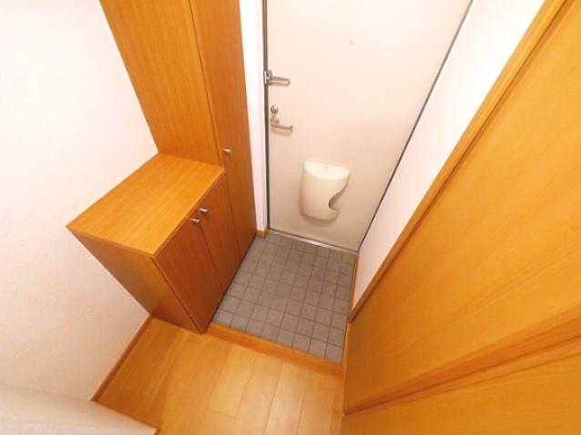 玄関　落ち着いた玄関です