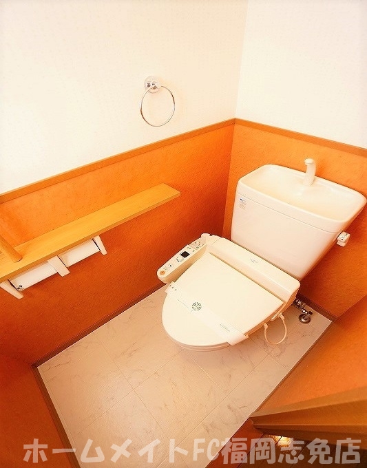 西鉄天神大牟田線 雑餉隈駅 7階建 築22年のトイレ写真