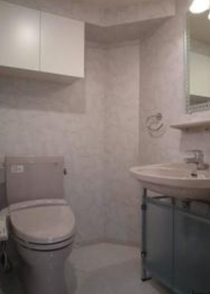 洗面設備　別部屋の画像を使用しております。