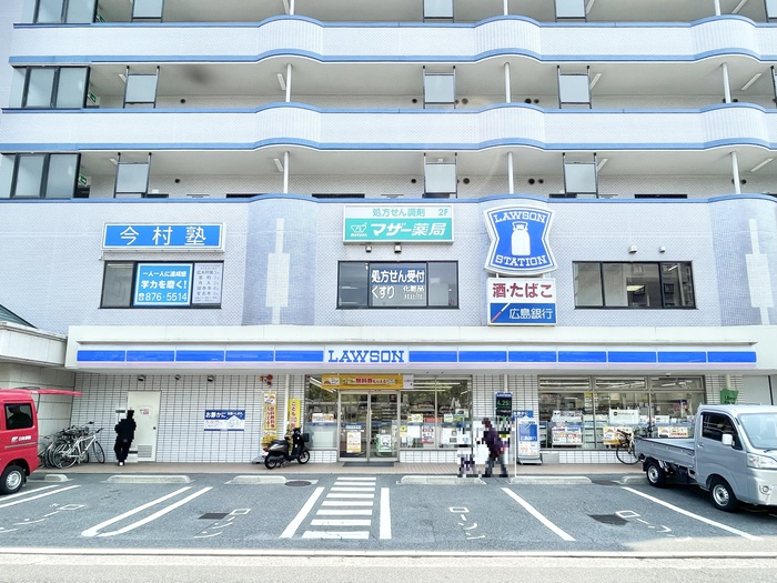 コンビニ　ローソン（コンビニ）まで100m