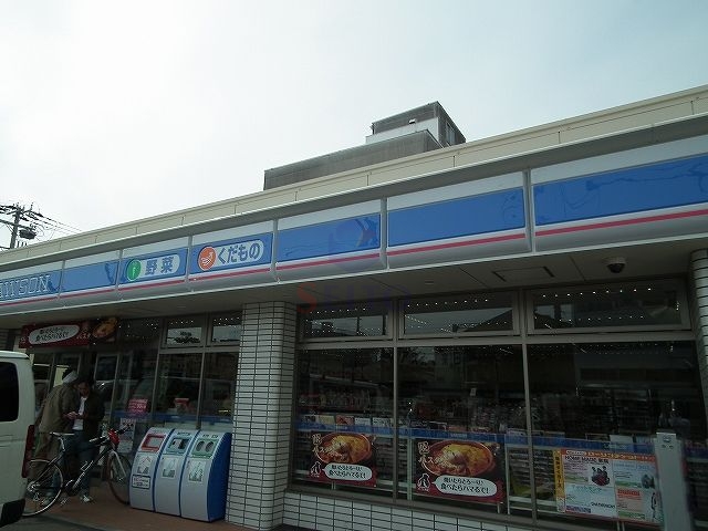 コンビニ　ローソン御幣島三丁目店（コンビニ）まで84m