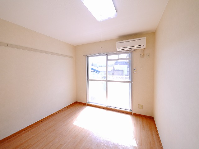 その他部屋・スペース　スタンダードな洋室です