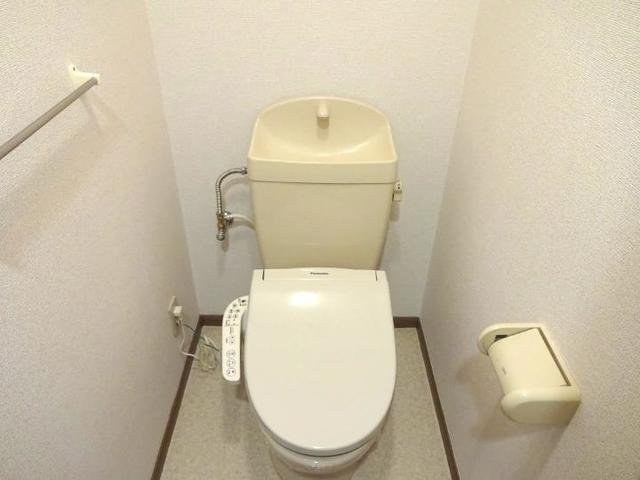 トイレ　シンプルで使いやすいトイレです