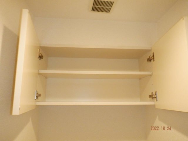 その他　トイレ収納