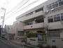 小学校　新宿区立富久小学校（小学校）まで644m