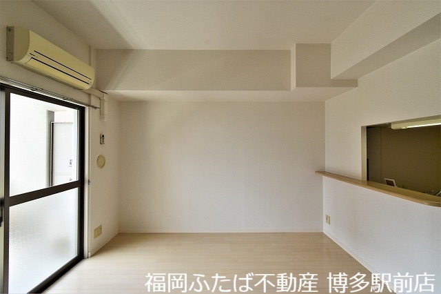 ポルトデュボヌールの居間写真