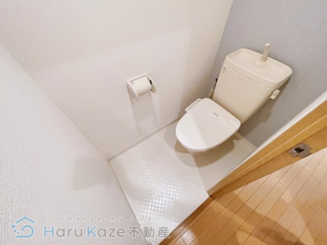 名鉄名古屋本線 神宮前駅 徒歩10分 9階建 築25年のトイレ写真