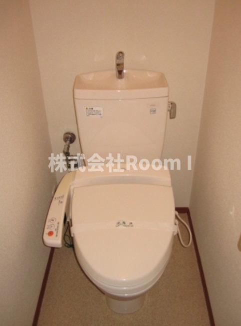 トイレ　トイレもきれいです