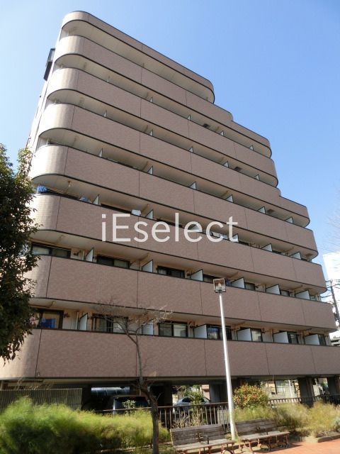 建物外観　オートロック対応のマンション