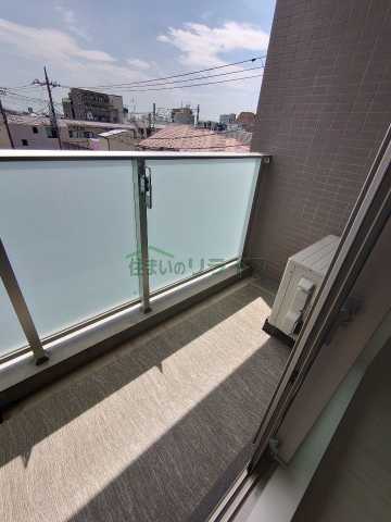 バルコニー　別部屋同タイプ部屋の参考写真となります。