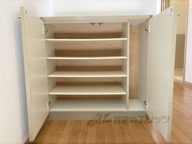 収納　下駄箱