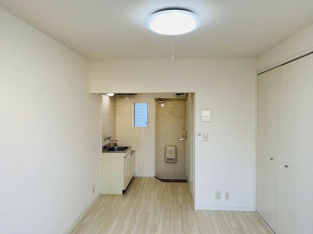 都営浅草線 馬込駅 徒歩10分 3階建 築38年の内装写真