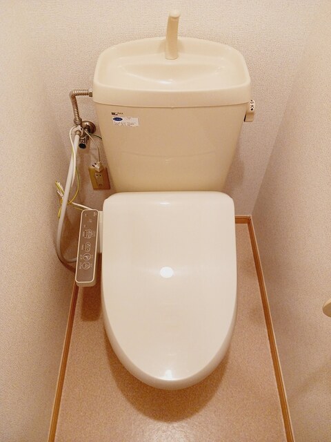 ポレール伊川 IIのトイレ写真