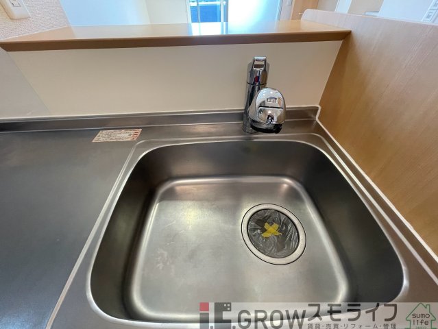 阪急神戸線 王子公園駅 徒歩12分 3階建 築11年の内装写真
