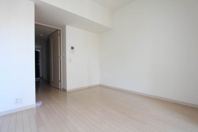 居室・リビング　明るいお部屋です