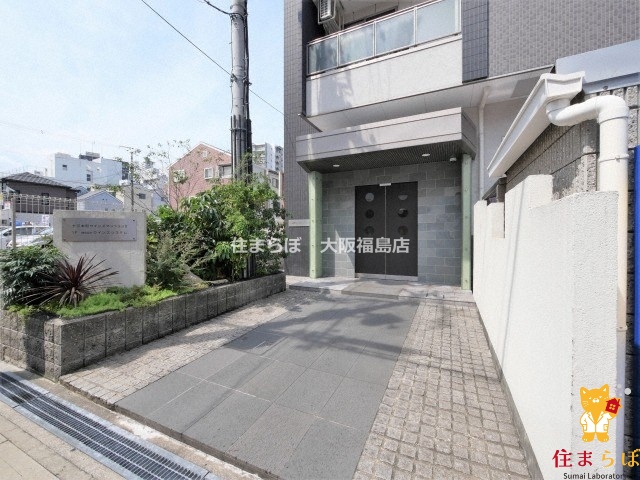 エントランス　共用部の印象も大切に