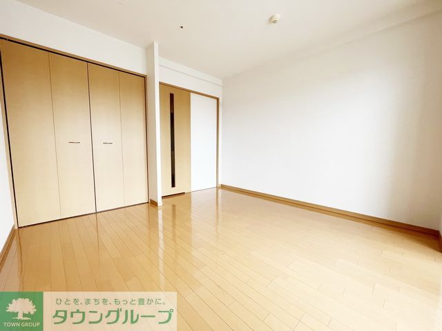 AXIS桜通内山の内装写真