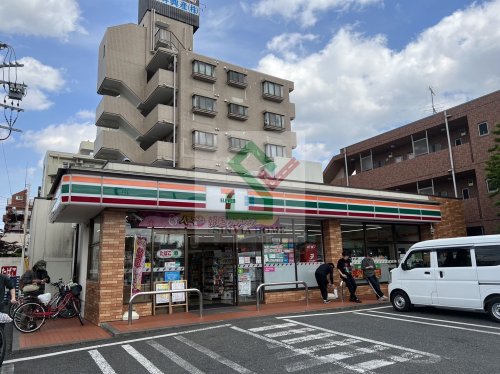 コンビニ　セブンイレブン練馬石神井高校前店（コンビニ）まで195m