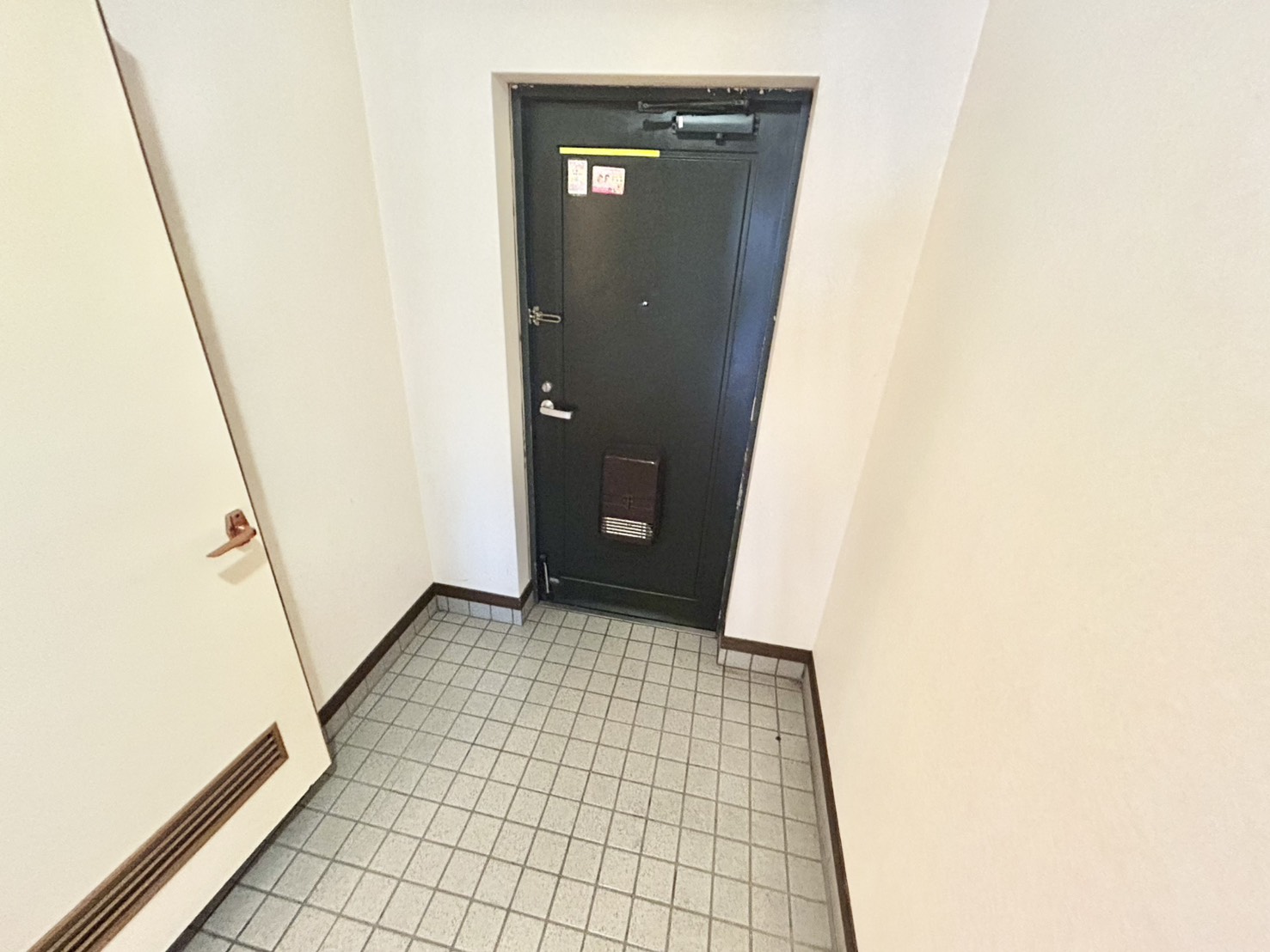 サンフェリカ長行の玄関写真