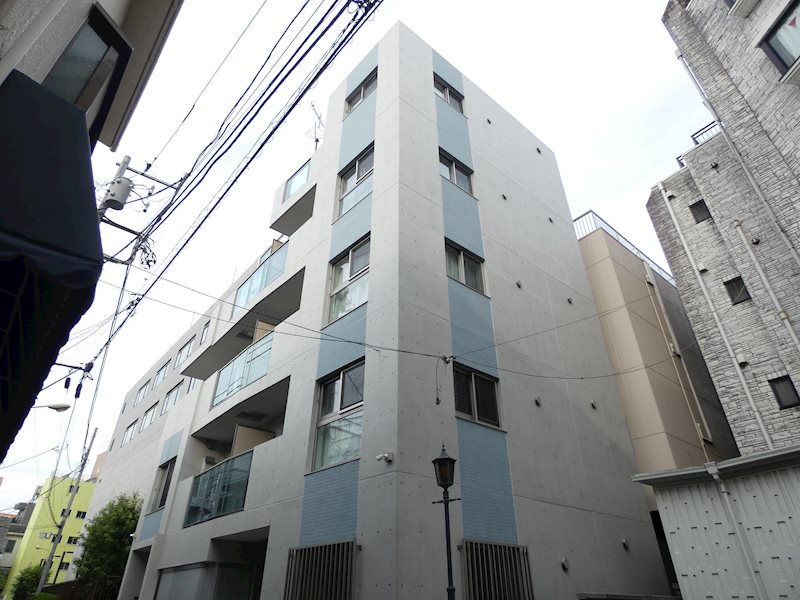 東京メトロ千代田線 代々木公園駅 徒歩4分 築5年