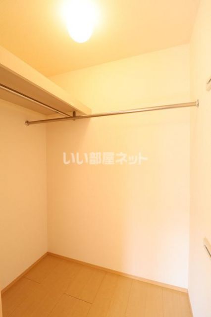 妙高はねうまライン 春日山駅 徒歩11分 2階建 築12年の内装写真