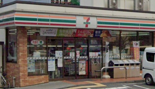 コンビニ　セブンイレブン 大阪諏訪4丁目店（コンビニ）まで573m