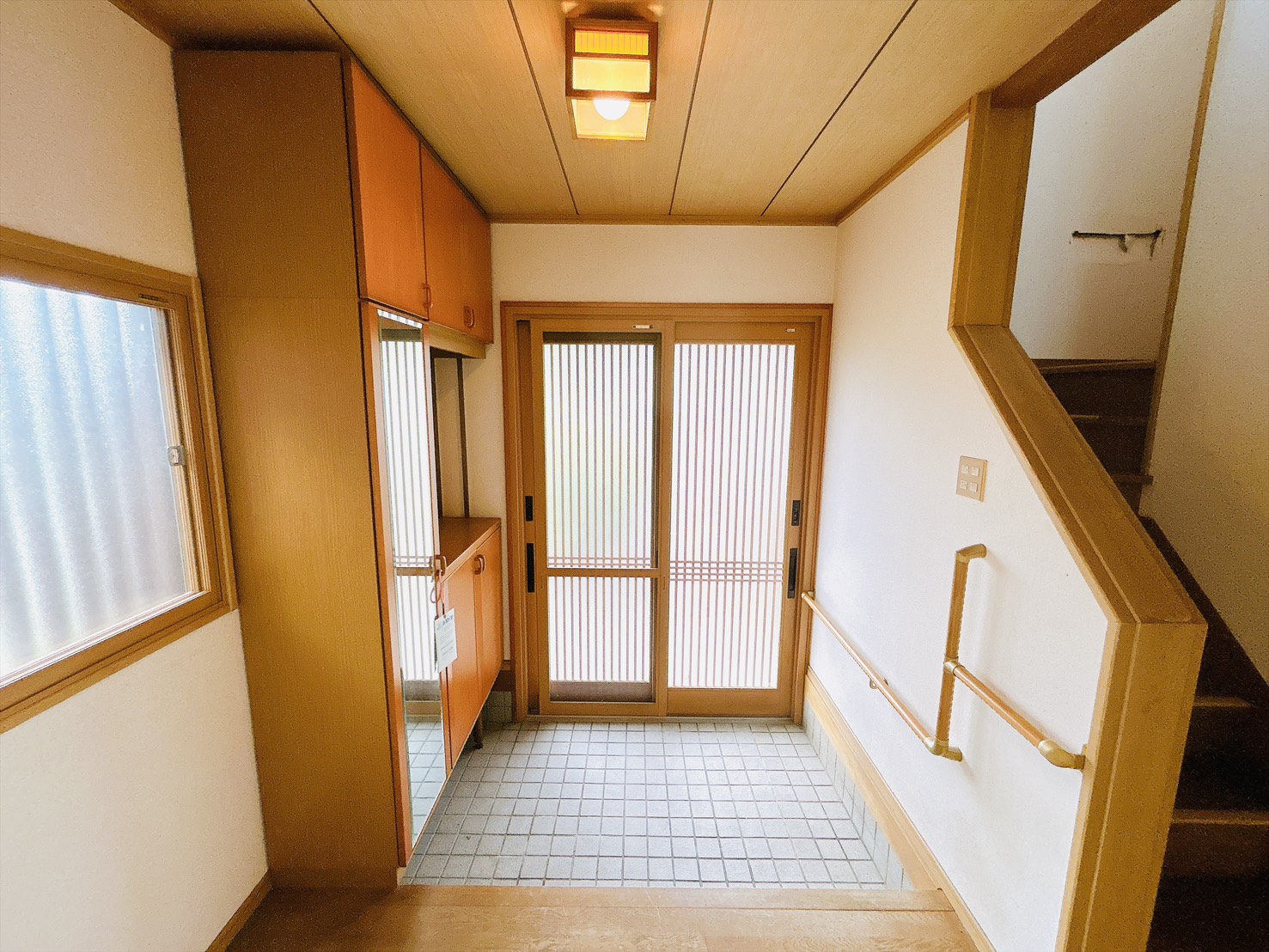 南海高野線 美加の台駅 徒歩10分 2階建 築41年の玄関写真
