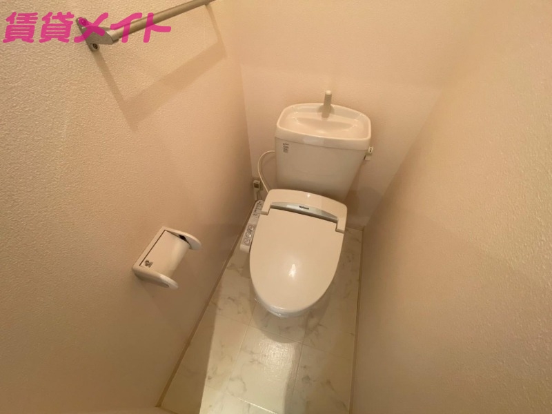 トイレ　同タイプの部屋写真です。