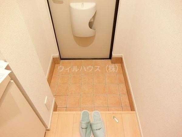 玄関　シューズボックスあり！