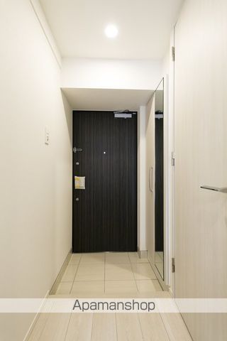 中野新橋レジデンスの玄関写真