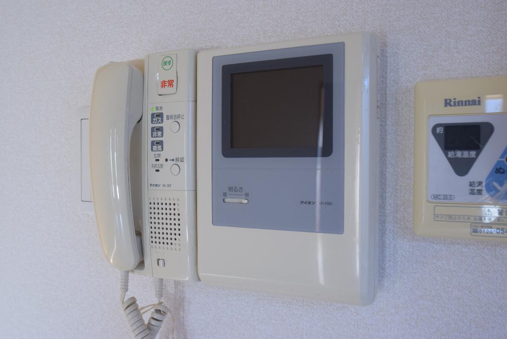 セキュリティ　カメラ付インターホン