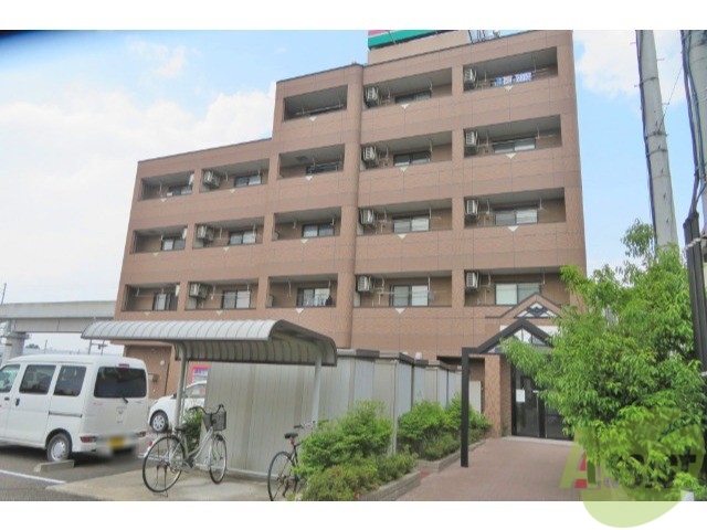 建物外観　名取市美田園７丁目「Ｅｓフォーレ美田園」
