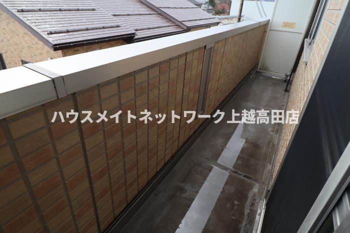 バルコニー　バルコニー