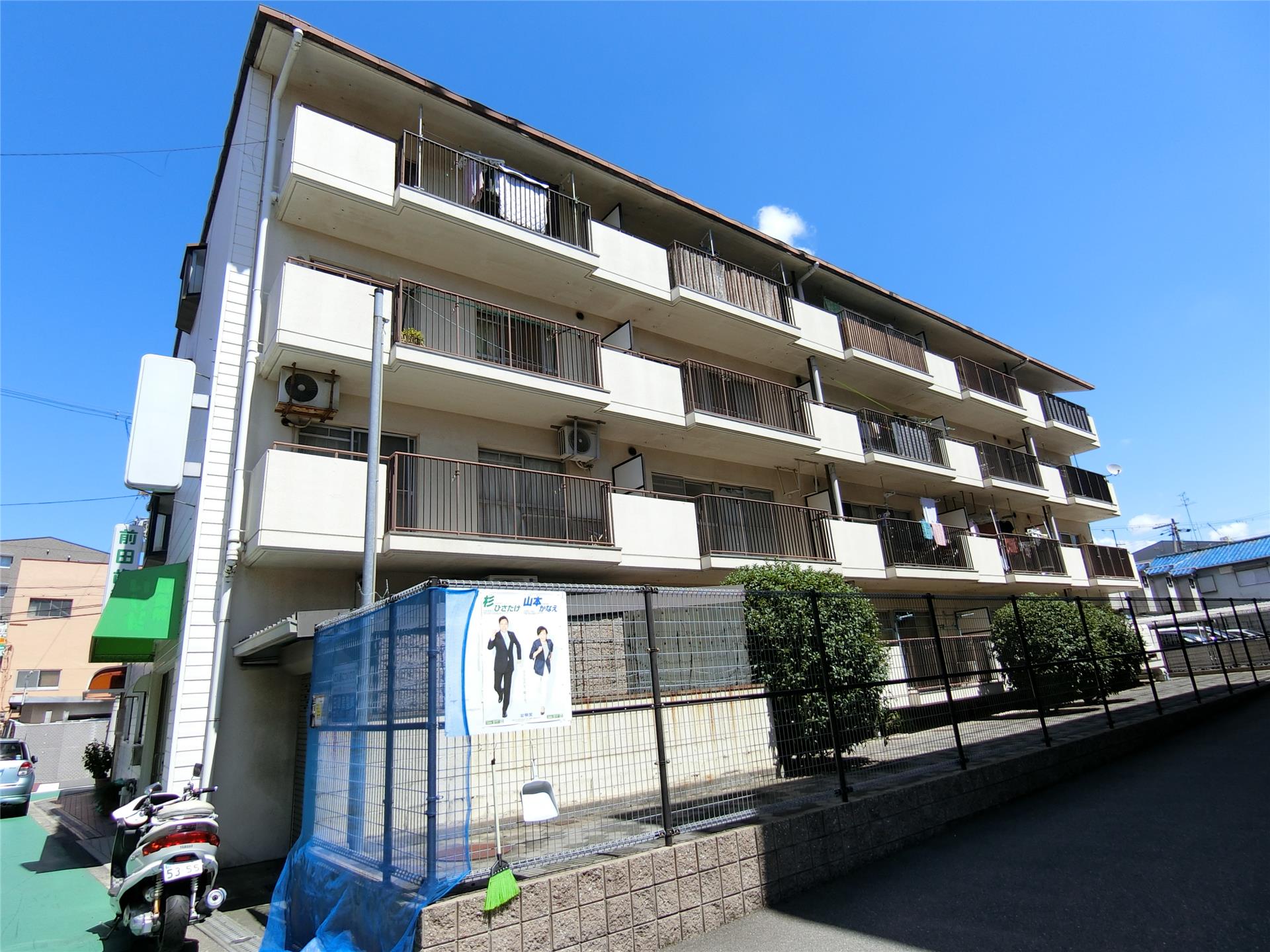 建物外観
