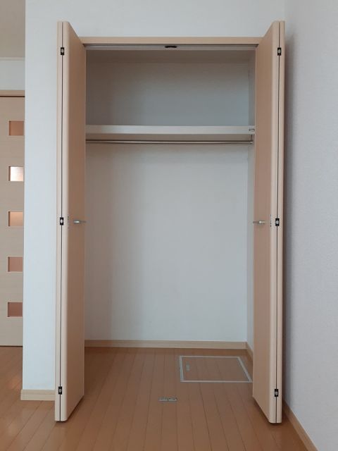 プラシード鎌倉の内装写真