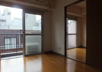 居室・リビング　内観※別部屋参考写真