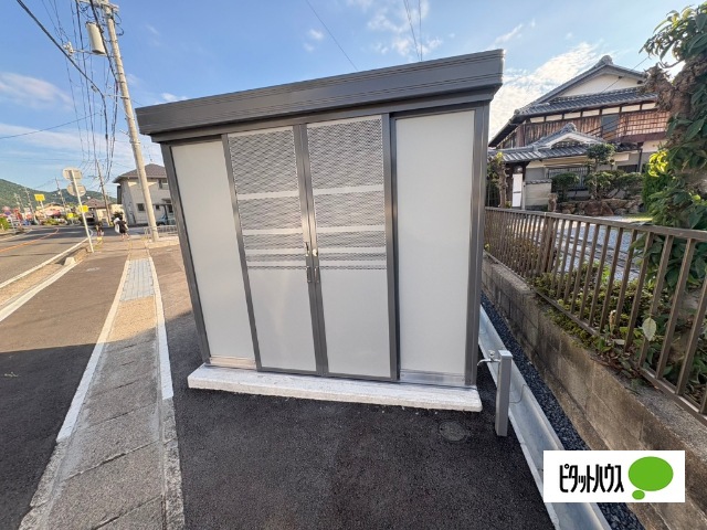 ＪＲ東海道本線 野洲駅 徒歩22分 3階建 築1年の外観写真
