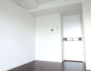 居室・リビング　明るいお部屋ですね♪