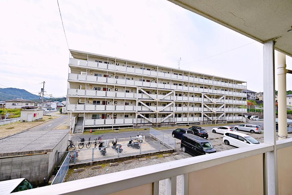 ＪＲ呉線 天応駅 徒歩68分 5階建 築57年のその他写真