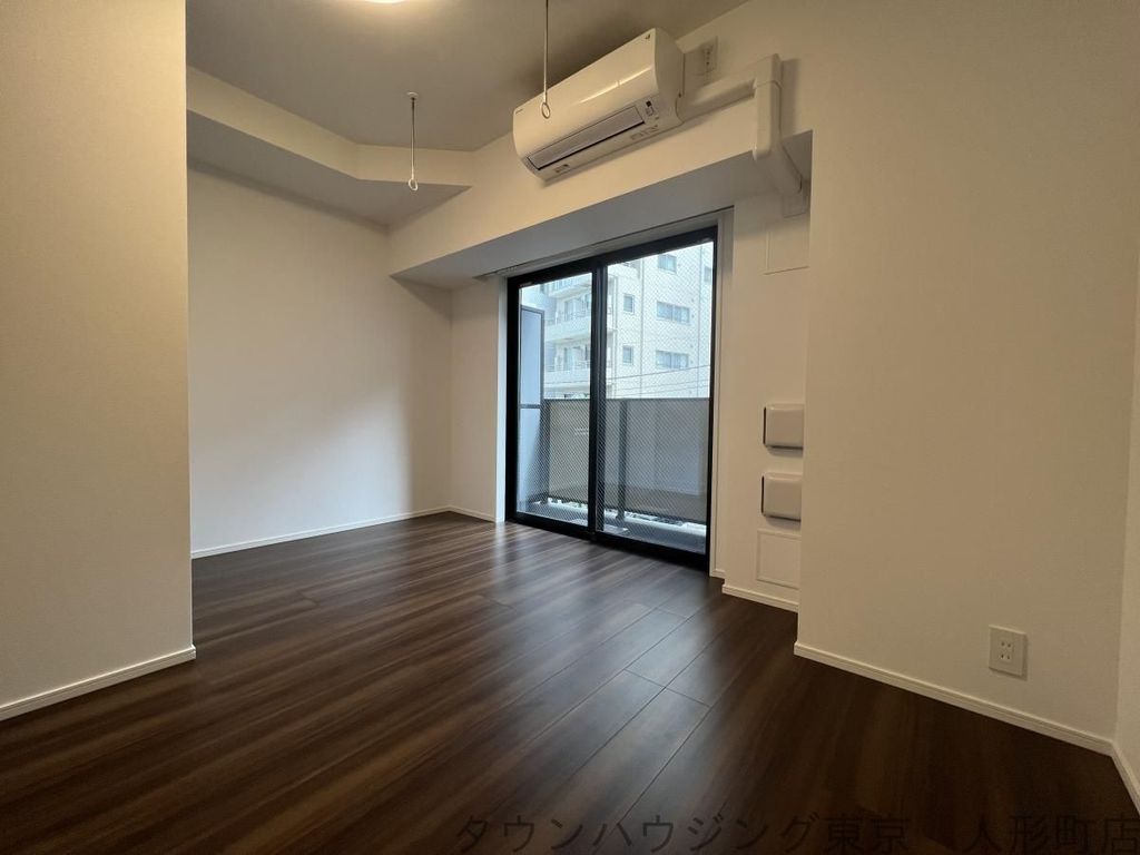 S-RESIDENCE八丁堀unaの居間写真