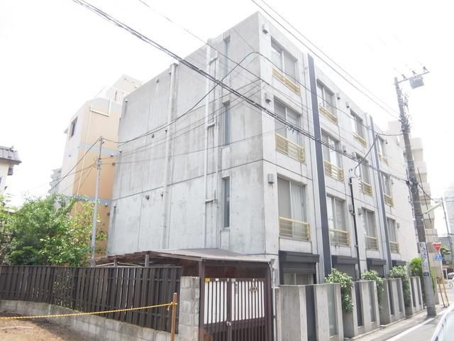 建物外観　★コンクリート打ちのお洒落な外観★