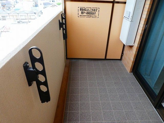 近鉄大阪線 布施駅 徒歩7分 11階建 築10年の内装写真