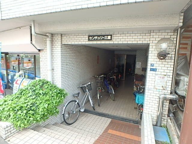 エントランス　エントランス