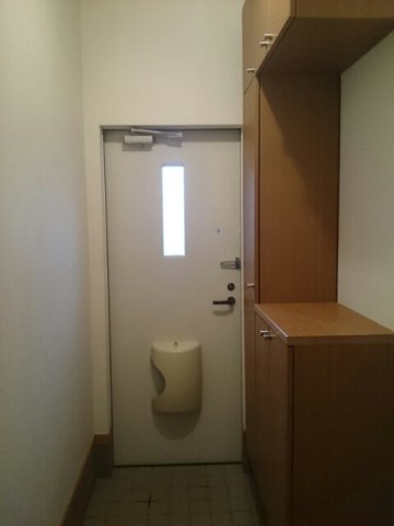 玄関　明るい玄関です