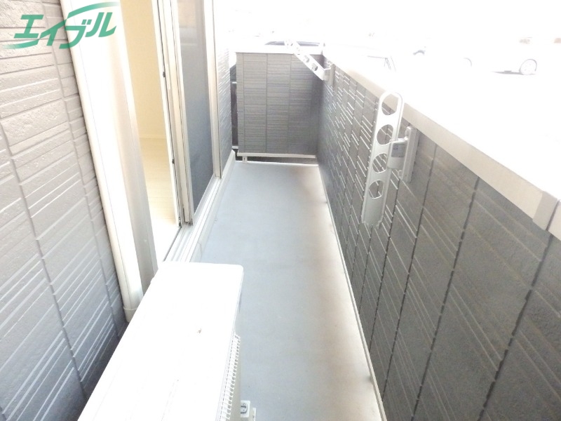 バルコニー　別部屋反転写真